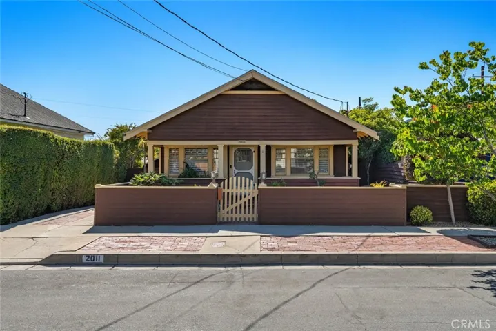 2011 Chorro Street, San Luis Obispo, California 93401