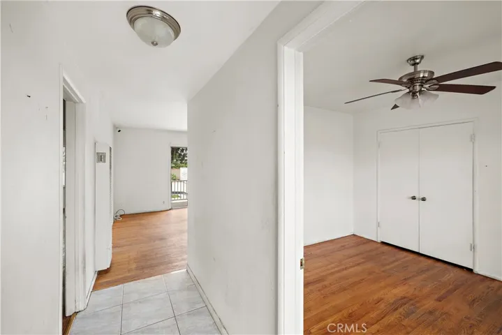 1115 W 125th Street, Los Angeles, California 90044