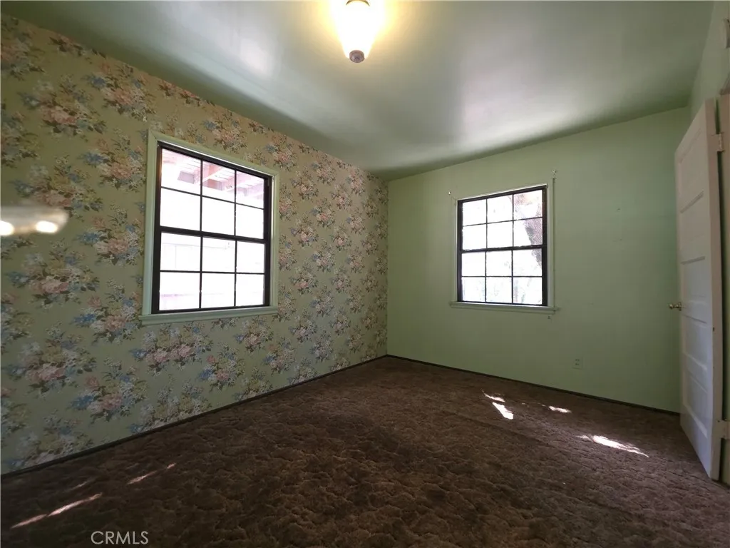 33007 Spruce Drive, Green Valley Lake, California 92341 home-pic-21