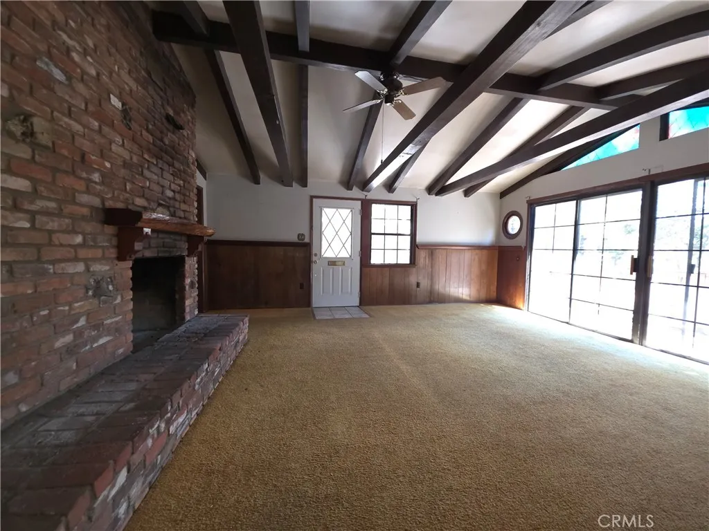 33007 Spruce Drive, Green Valley Lake, California 92341 home-pic-4