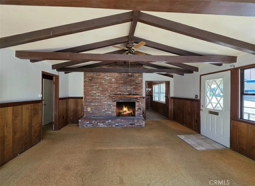 33007 Spruce Drive, Green Valley Lake, California 92341 home-pic-2