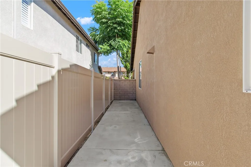 40918 Bouvier Court, Murrieta, California 92562 home-pic-21