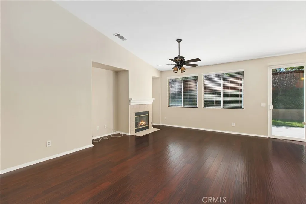 40918 Bouvier Court, Murrieta, California 92562 home-pic-2