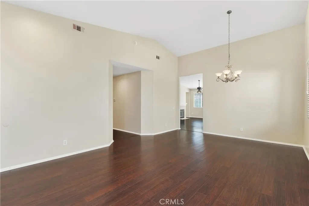 40918 Bouvier Court, Murrieta, California 92562 home-pic-9