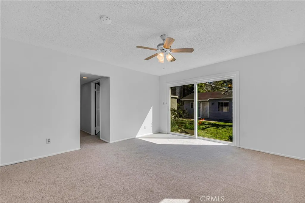 6350 Costello Avenue, Valley Glen, California 91401 home-pic-17