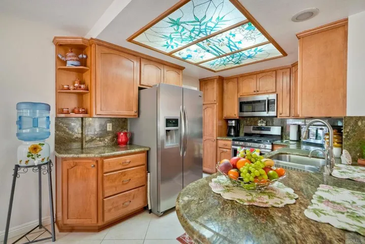 904 Robinwood Drive, Oceanside, California 92056