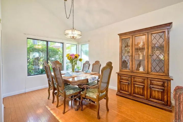 904 Robinwood Drive, Oceanside, California 92056