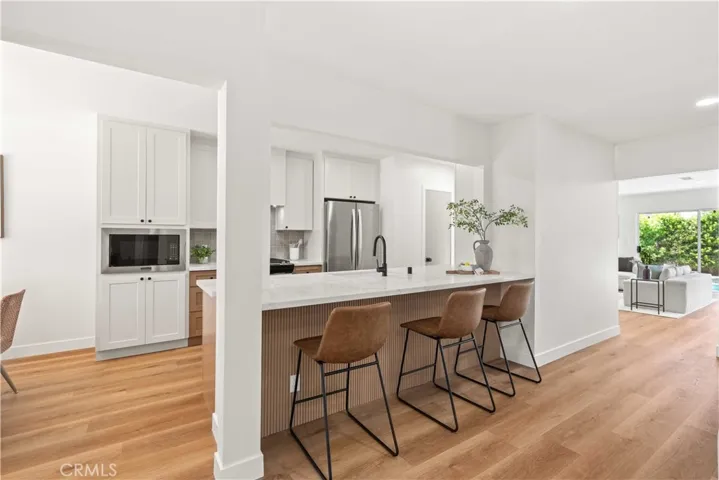 6917 Mammoth Avenue, Van Nuys, California 91405
