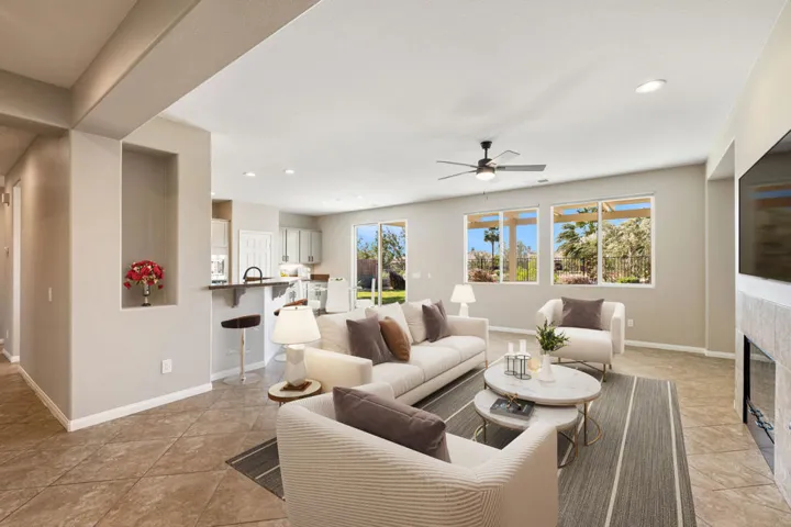 1Livingroom_VS