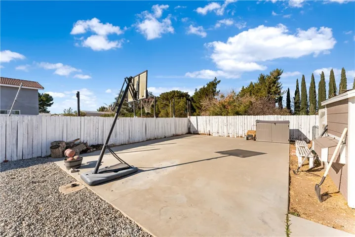 4803 W Avenue M10, Lancaster, California 93536