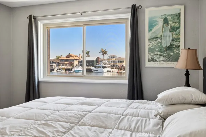 17132 Bluewater Lane 150, Huntington Beach, California 92649