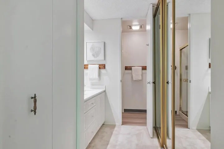 5217 Shelter Creek Lane 5217, San Bruno, California 94066
