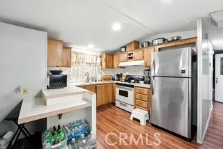 4985 Oregon Avenue, Long Beach, California 90805