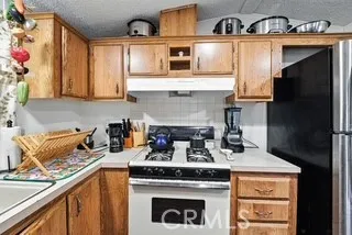 4985 Oregon Avenue, Long Beach, California 90805