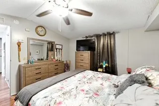 4985 Oregon Avenue, Long Beach, California 90805