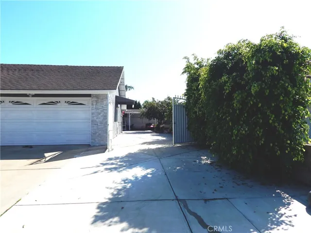 9682 Talbert Avenue, Fountain Valley, California 92708