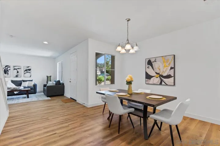 817 Avenida Codorniz, San Marcos, California 92069