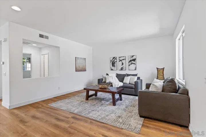 817 Avenida Codorniz, San Marcos, California 92069