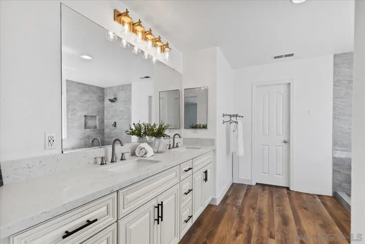 817 Avenida Codorniz, San Marcos, California 92069