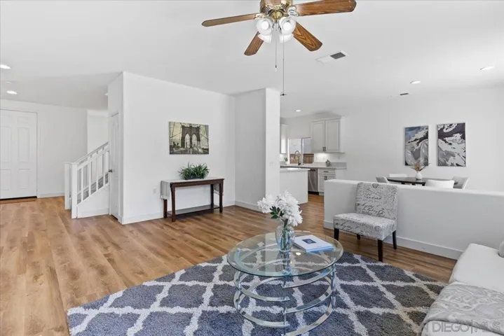 817 Avenida Codorniz, San Marcos, California 92069