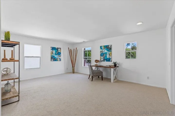 817 Avenida Codorniz, San Marcos, California 92069