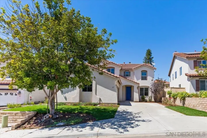 817 Avenida Codorniz, San Marcos, California 92069