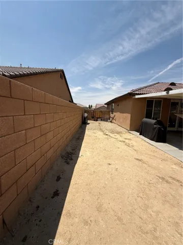 13229 Plaza Laredo Way, Victorville, California 92395