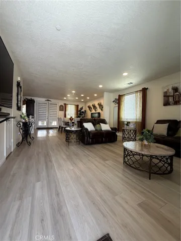 13229 Plaza Laredo Way, Victorville, California 92395