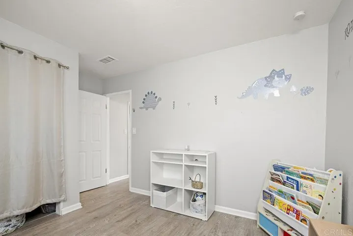 237 Ridgecrest Dr, San Diego, California 92114
