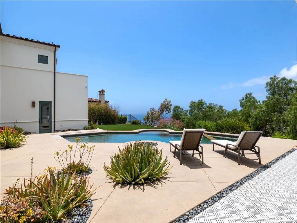 32009 Cape Point Drive, Rancho Palos Verdes, California 90275 home-pic-44