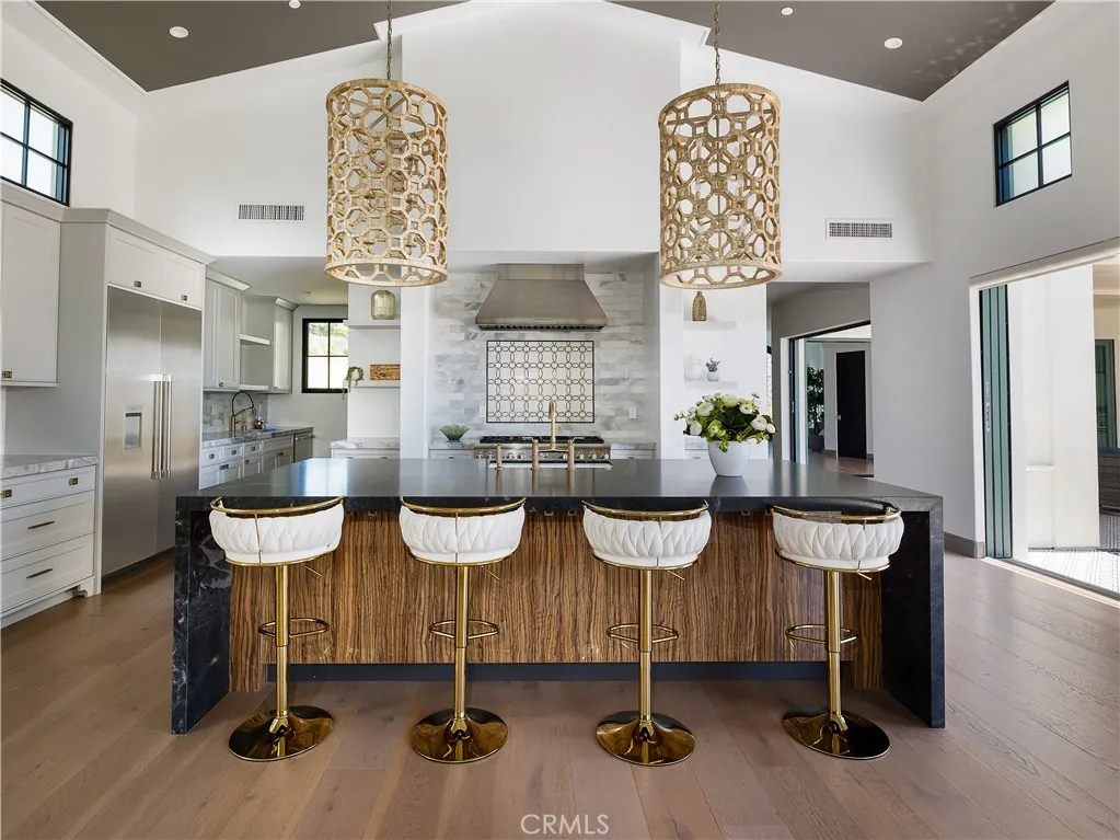 32009 Cape Point Drive, Rancho Palos Verdes, California 90275 home-pic-16
