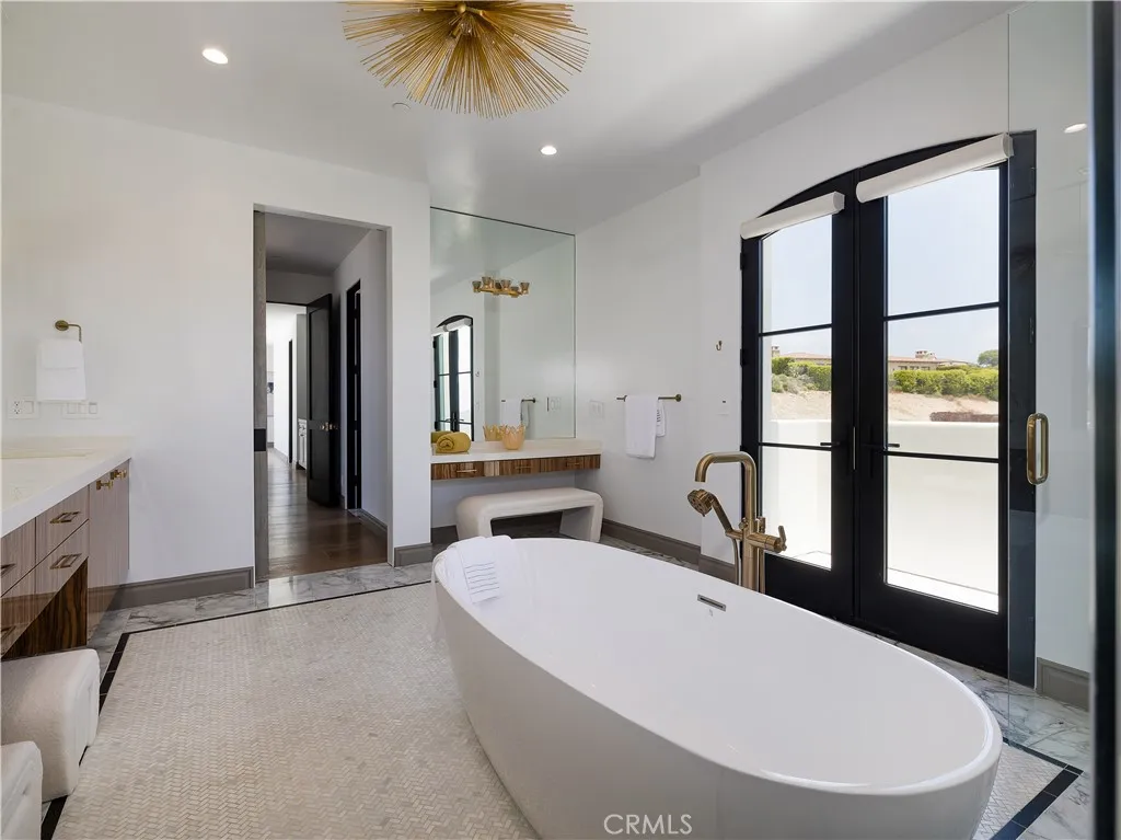 32009 Cape Point Drive, Rancho Palos Verdes, California 90275 home-pic-26