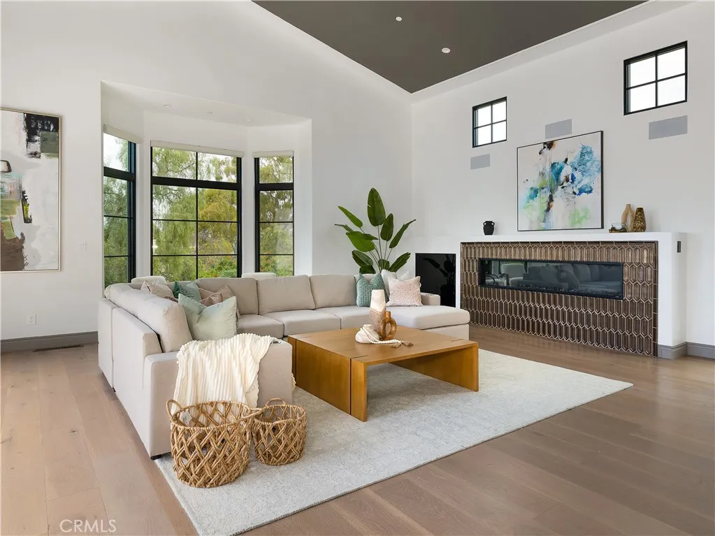 32009 Cape Point Drive, Rancho Palos Verdes, California 90275 home-pic-12