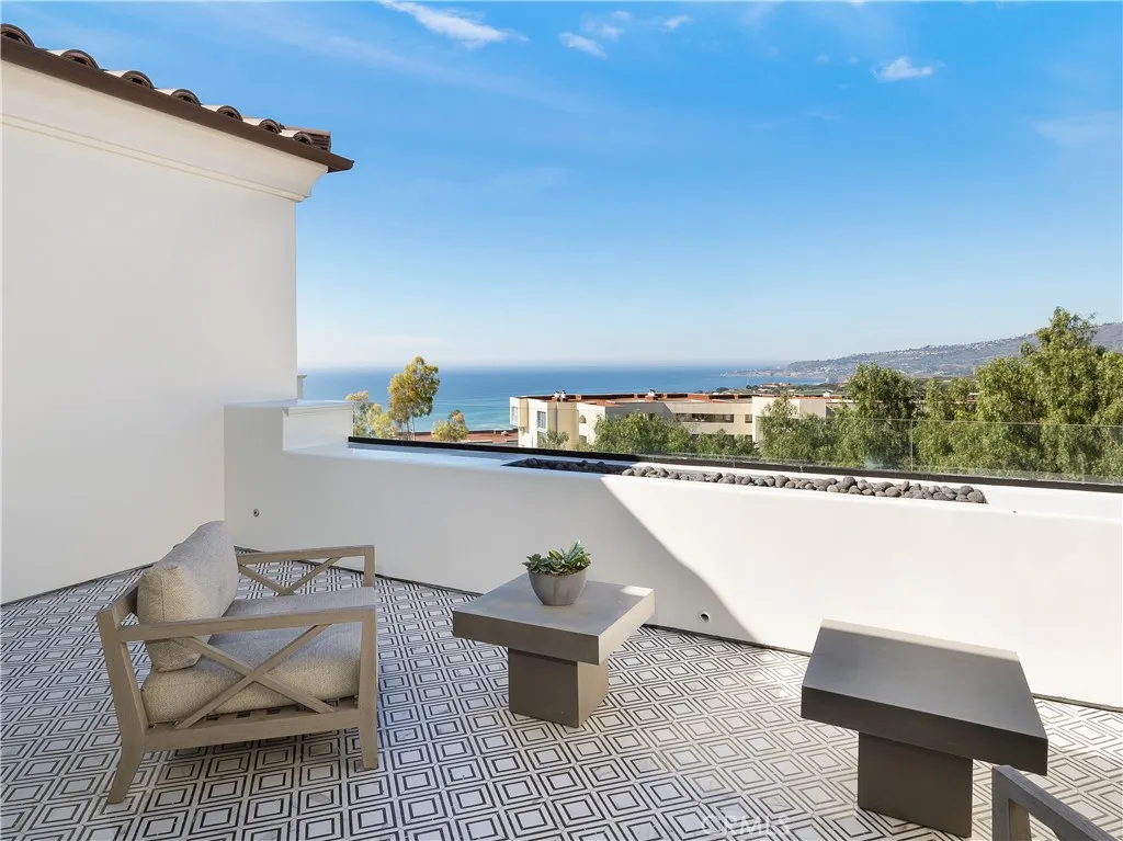 32009 Cape Point Drive, Rancho Palos Verdes, California 90275 home-pic-43