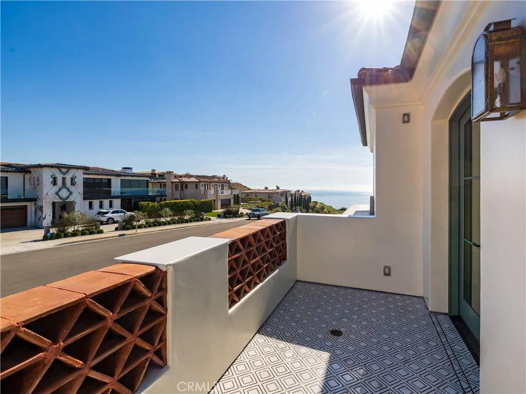 32009 Cape Point Drive, Rancho Palos Verdes, California 90275 home-pic-30