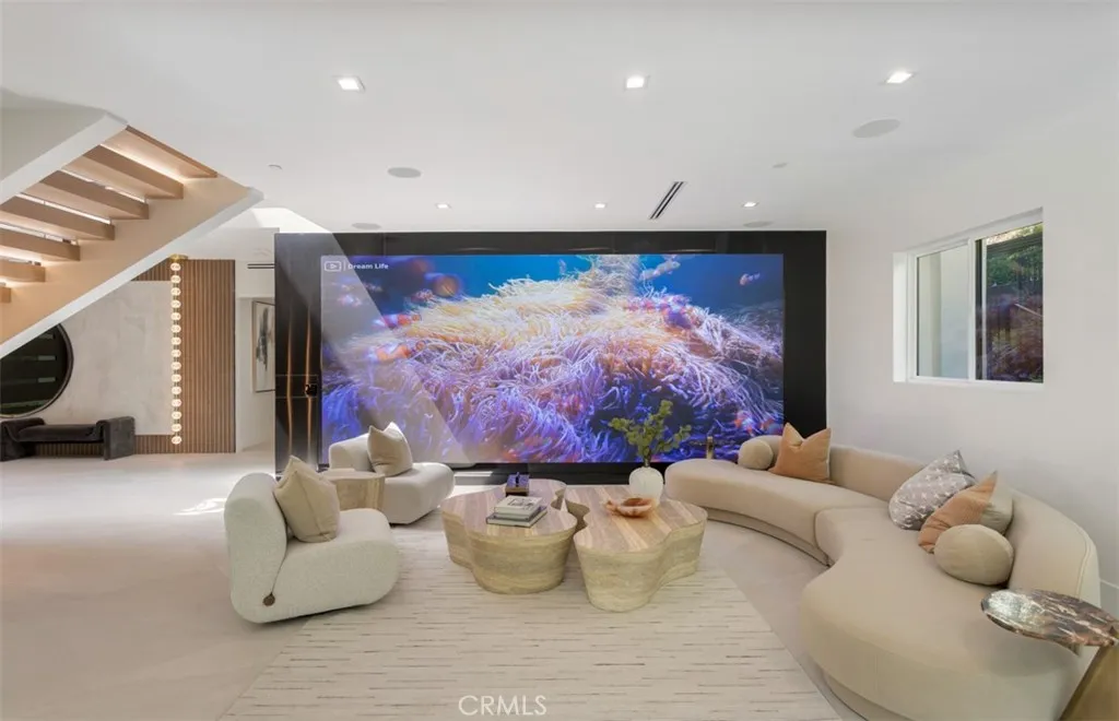 4 Narbonne, Newport Beach, California 92660 home-pic-30