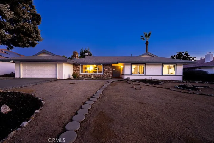 834 Hood Drive, Claremont, California 91711
