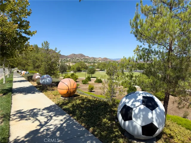 31934 Hollyhock Street, Lake Elsinore, California 92532