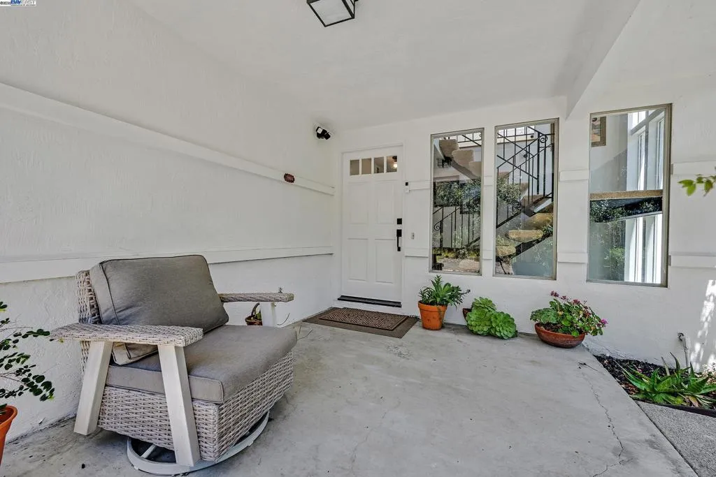 1923 Green Valley Rd, Alamo, California 94507 home-pic-1