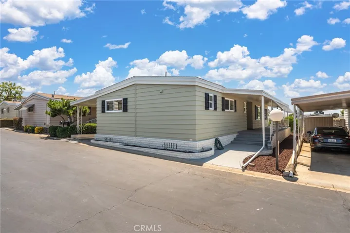 16942 Lake Ridge Way, Yorba Linda, California 92886
