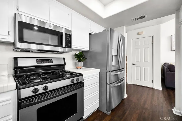 1055 S Sundance Drive, Anaheim Hills, California 92808