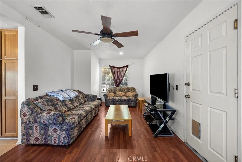 9604 E Avenue R12, Littlerock, California 93543 home-pic-24
