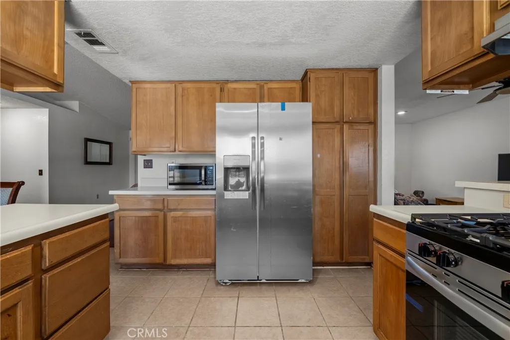 9604 E Avenue R12, Littlerock, California 93543 home-pic-20