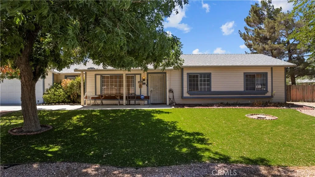9604 E Avenue R12, Littlerock, California 93543 home-pic-1