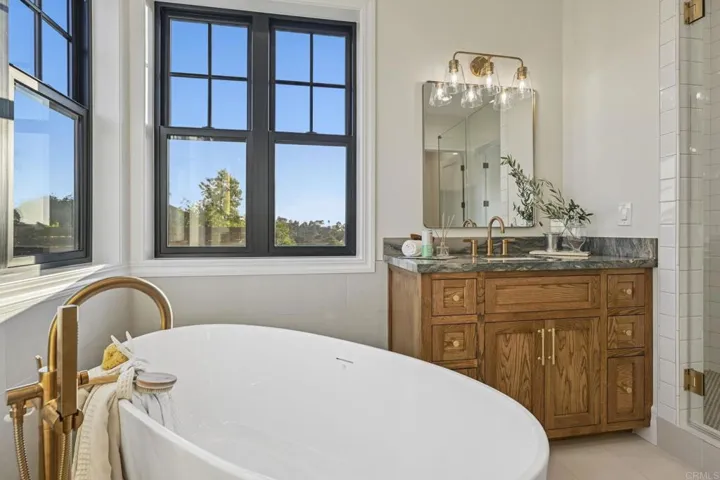 662 Lower Springs Road, Fallbrook, California 92028