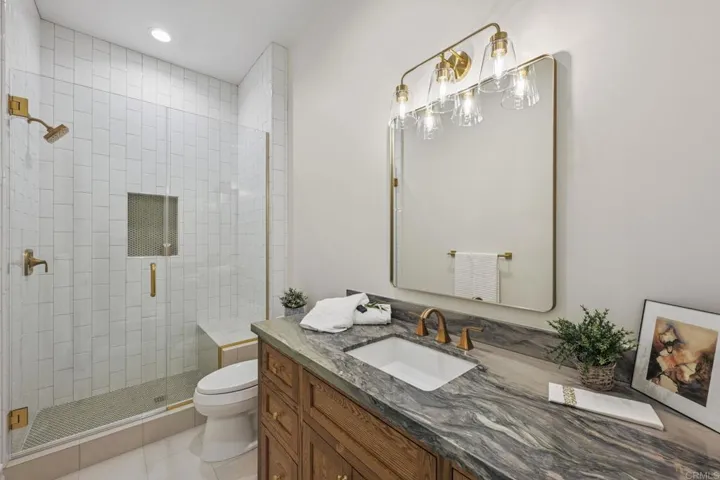 662 Lower Springs Road, Fallbrook, California 92028