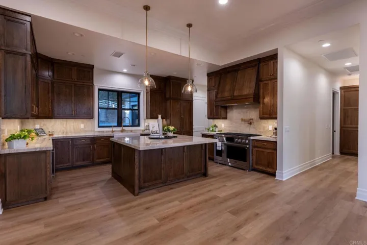 662 Lower Springs Road, Fallbrook, California 92028