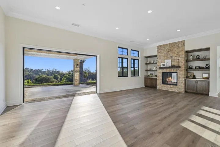 662 Lower Springs Road, Fallbrook, California 92028
