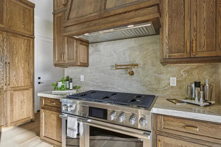 662 Lower Springs Road, Fallbrook, California 92028