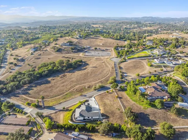 662 Lower Springs Road, Fallbrook, California 92028